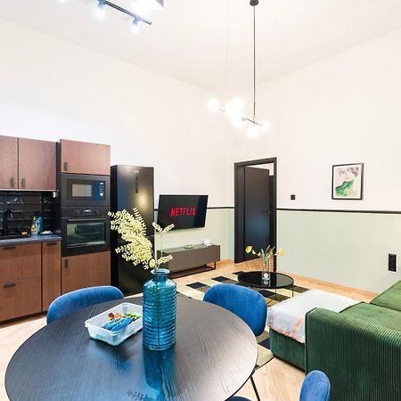 Luxury Peaceful Apartment By The St Stephen'S Basilica Boedapest Buitenkant foto